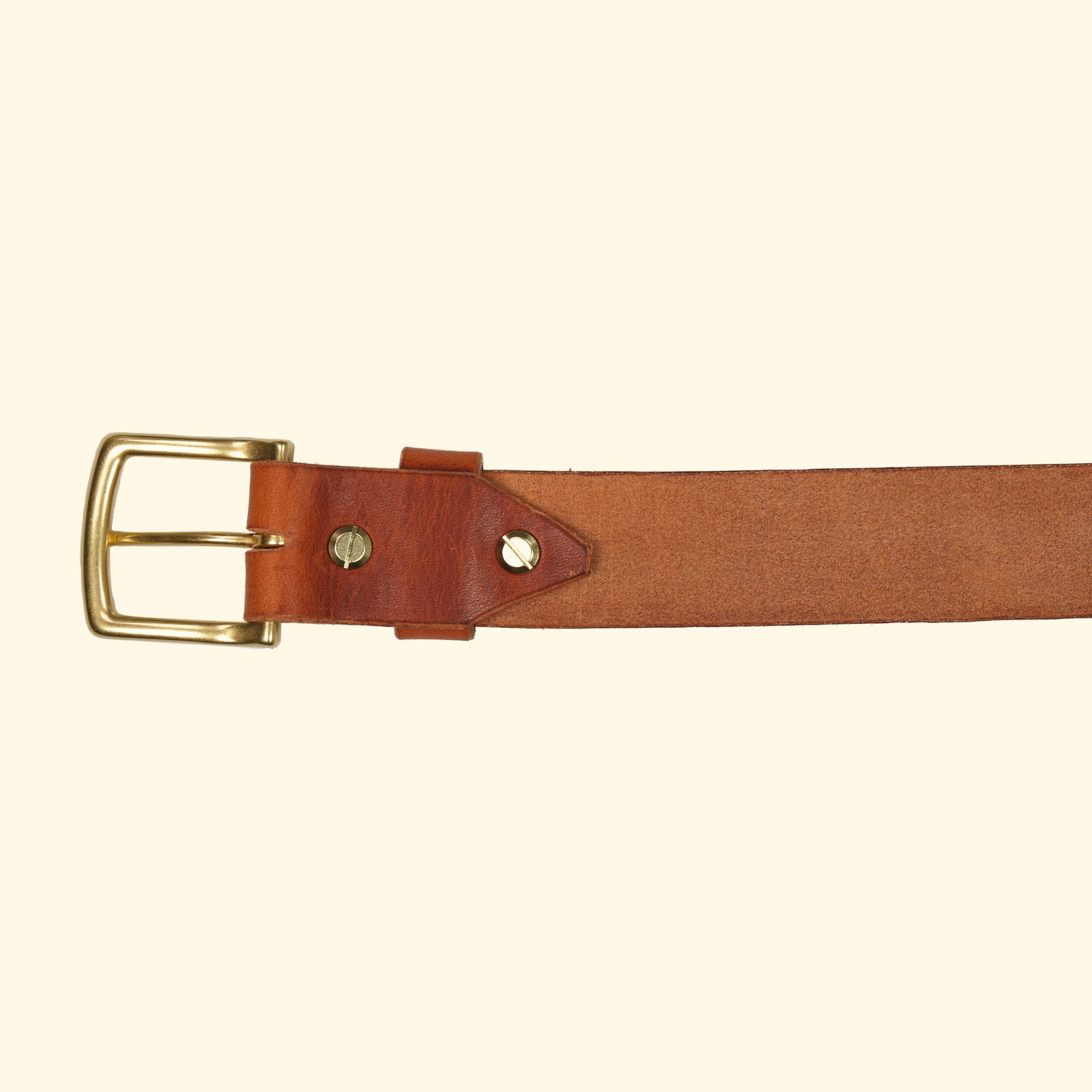 op-belt-langlebiger-Ledergürtel-auf-Mass-english-tan-gold-brass-schnalle-rueckseite