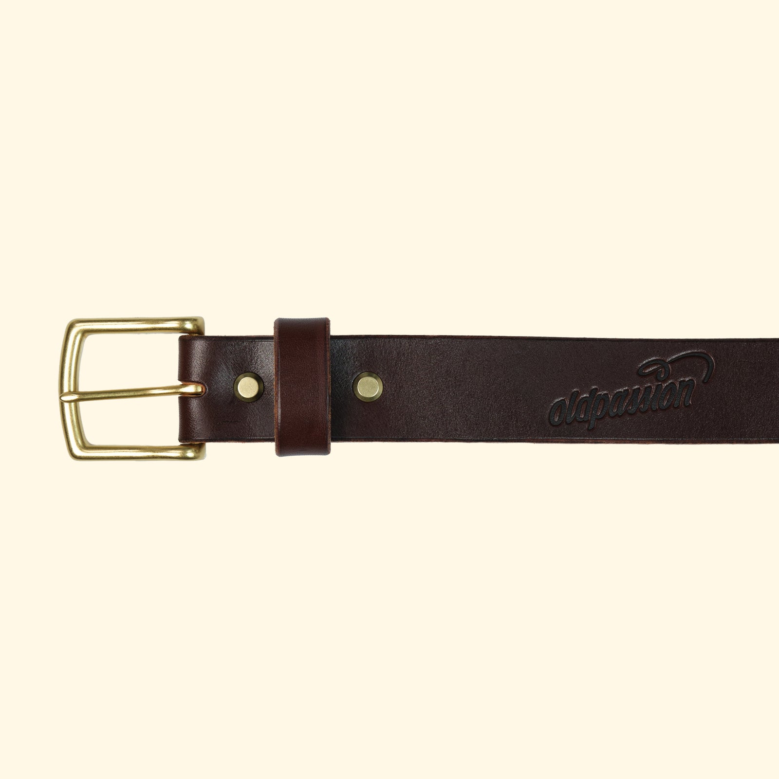 op-belt-langlebiger-Ledergürtel-auf-Mass-havanna-brown-schnalle-gold-brass-vorderseite