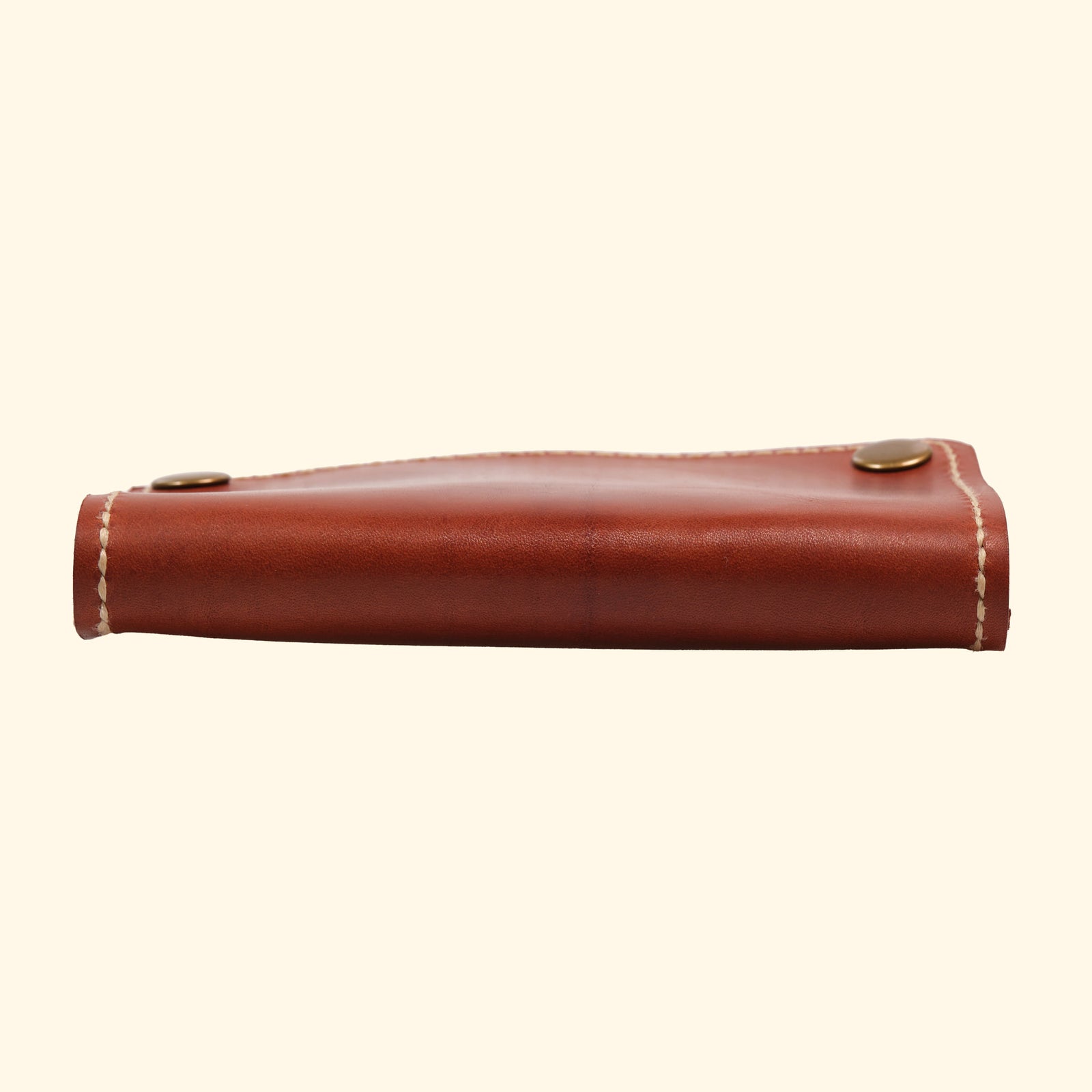 Trucker-Wallet-Extravagantes-Leder-Portemonnaie-hellbraun-Leder-antique-hardware-oldpassion-from-prison-with-love-Seitenansicht-hinten