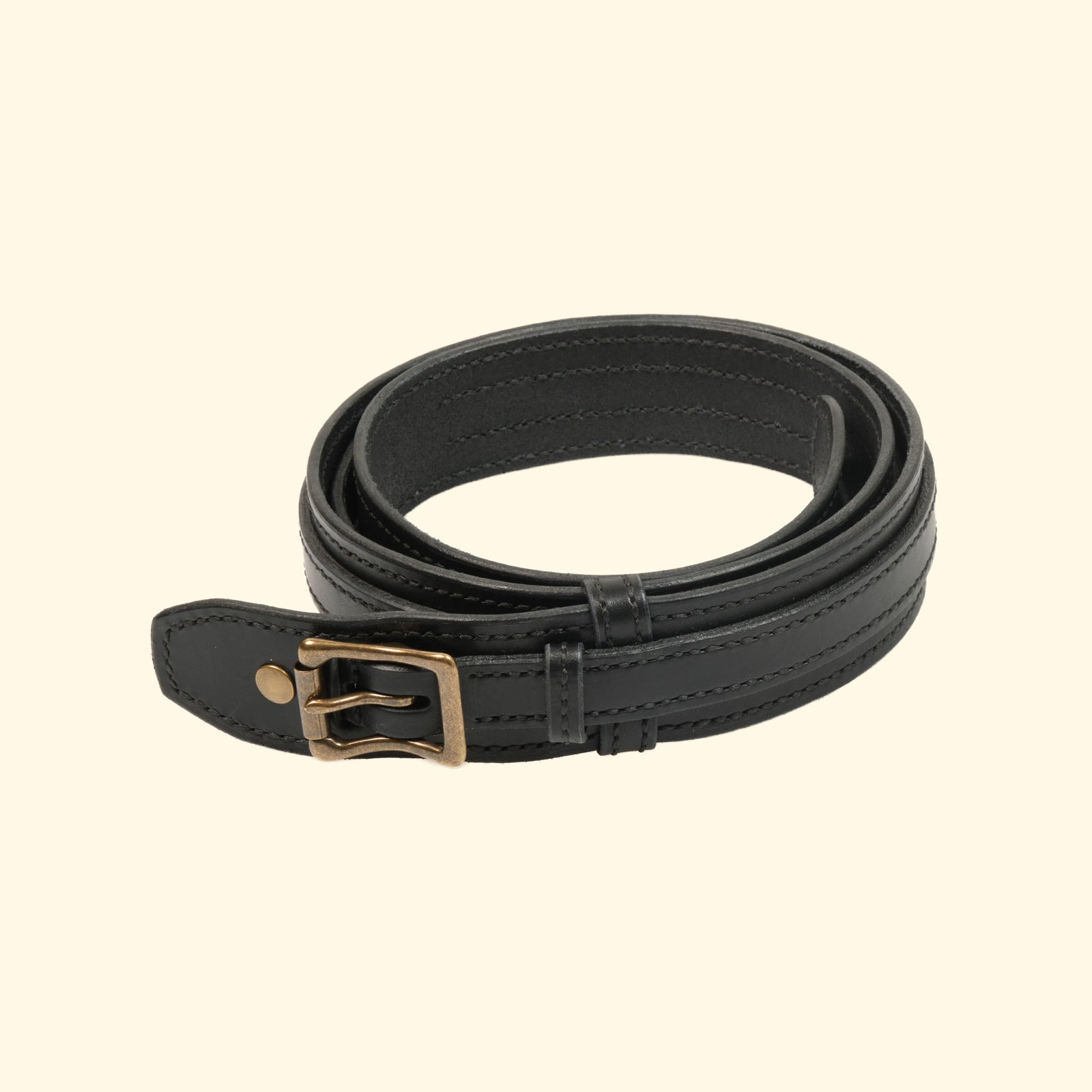 oldpassion-Heritage-Belt-Echtledergürtel-Hommage-an-die-Kunst-des-Sattelhandwerks-black-schnalle-antique-frontview