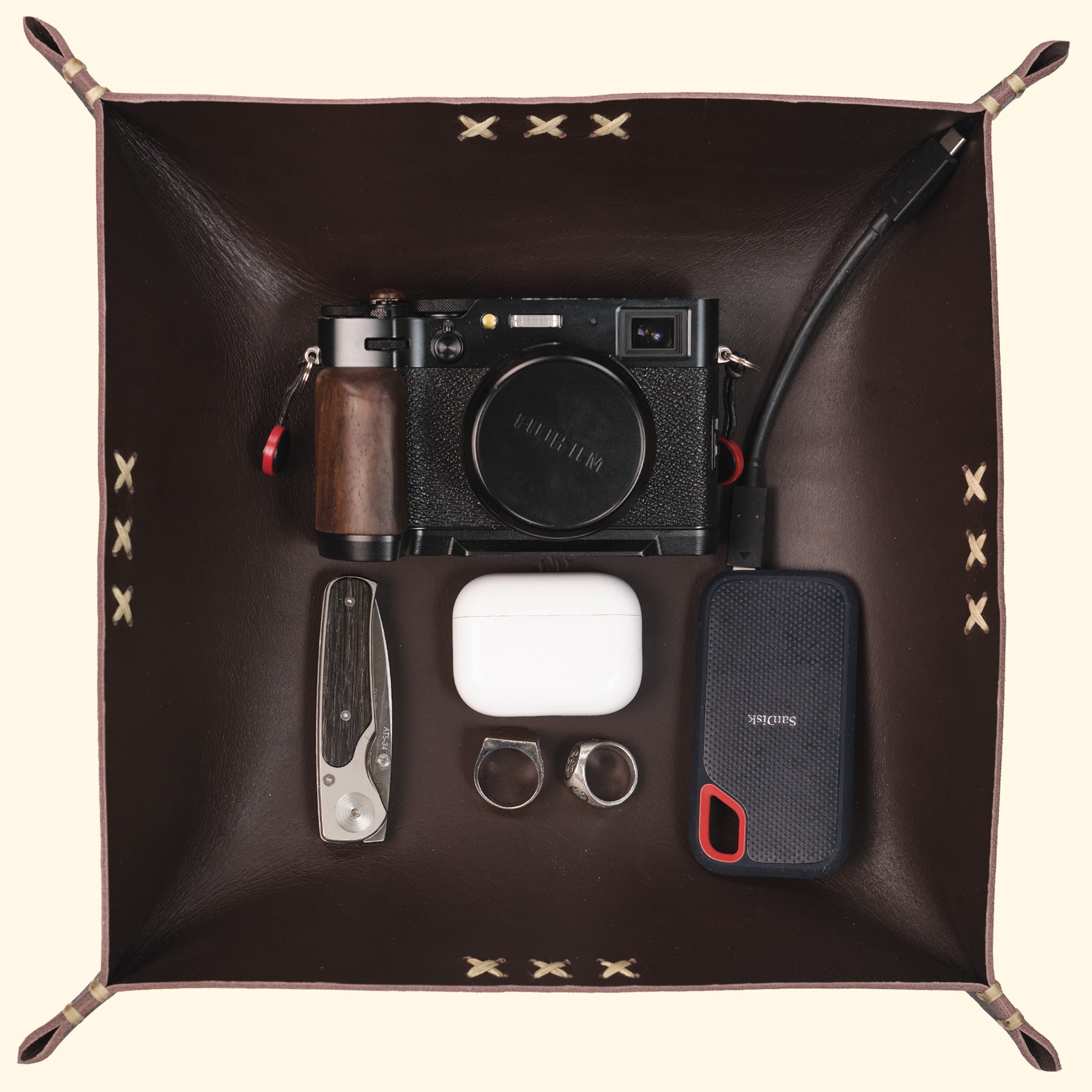 karten aufbewahrung leder op leather tray • Taschenleerer quadratisch dunkelbraun • Schale für Aufbewahrung aus Leder