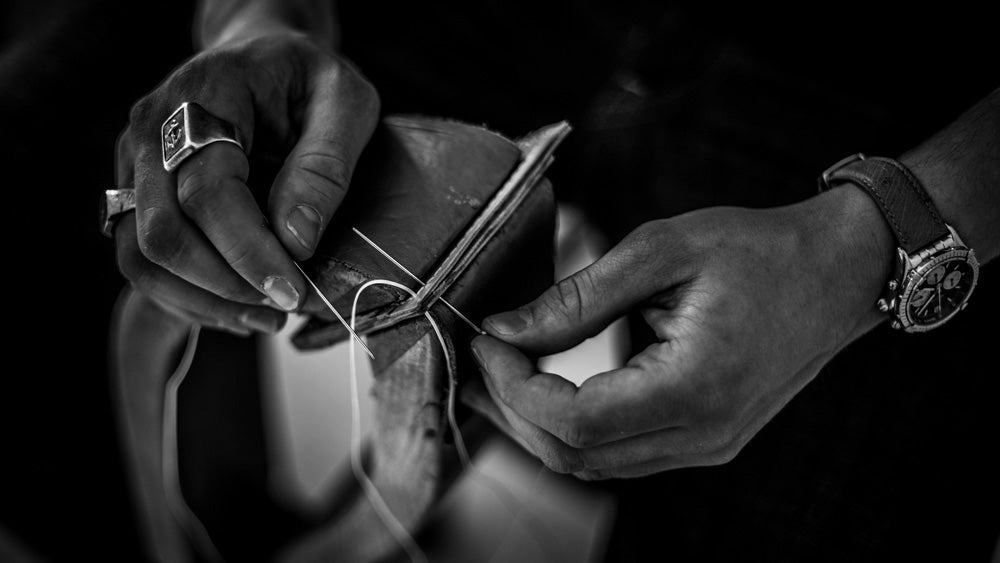 oldpassion-from-prison-with-love-handgemachte-lederwaren-hergestellt-in-der-schweiz