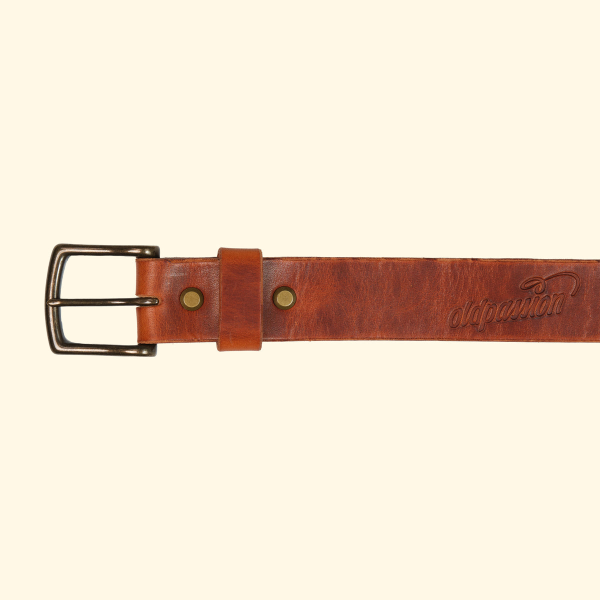 op-belt-langlebiger-Ledergürtel-auf-Mass-english-tan-antique-brass-schnalle-vorderseite