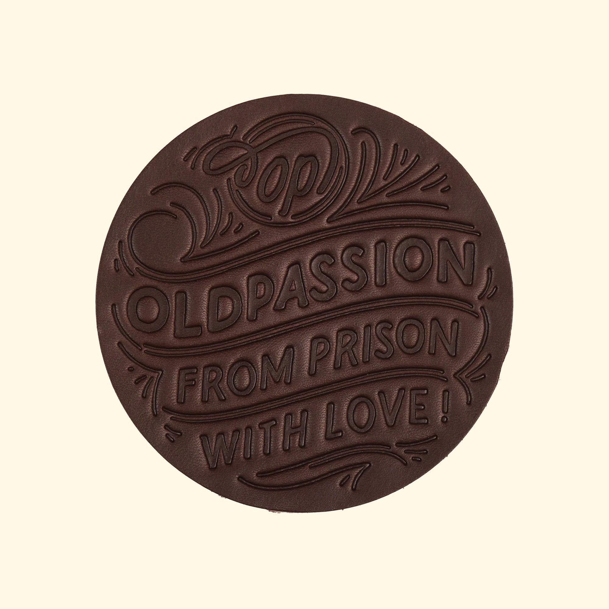 Leather-Coaster_Leder-Glasuntersetzer_Lettering-Dunkelbraun-oldpassion-from-prison-with-love