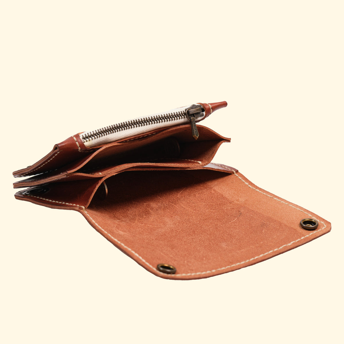 Trucker-Wallet-Extravagantes-Leder-Portemonnaie-hellbraun-Leder-antique-hardware-oldpassion-from-prison-with-love-Bargeld-und-Kreditkarten-Faecher