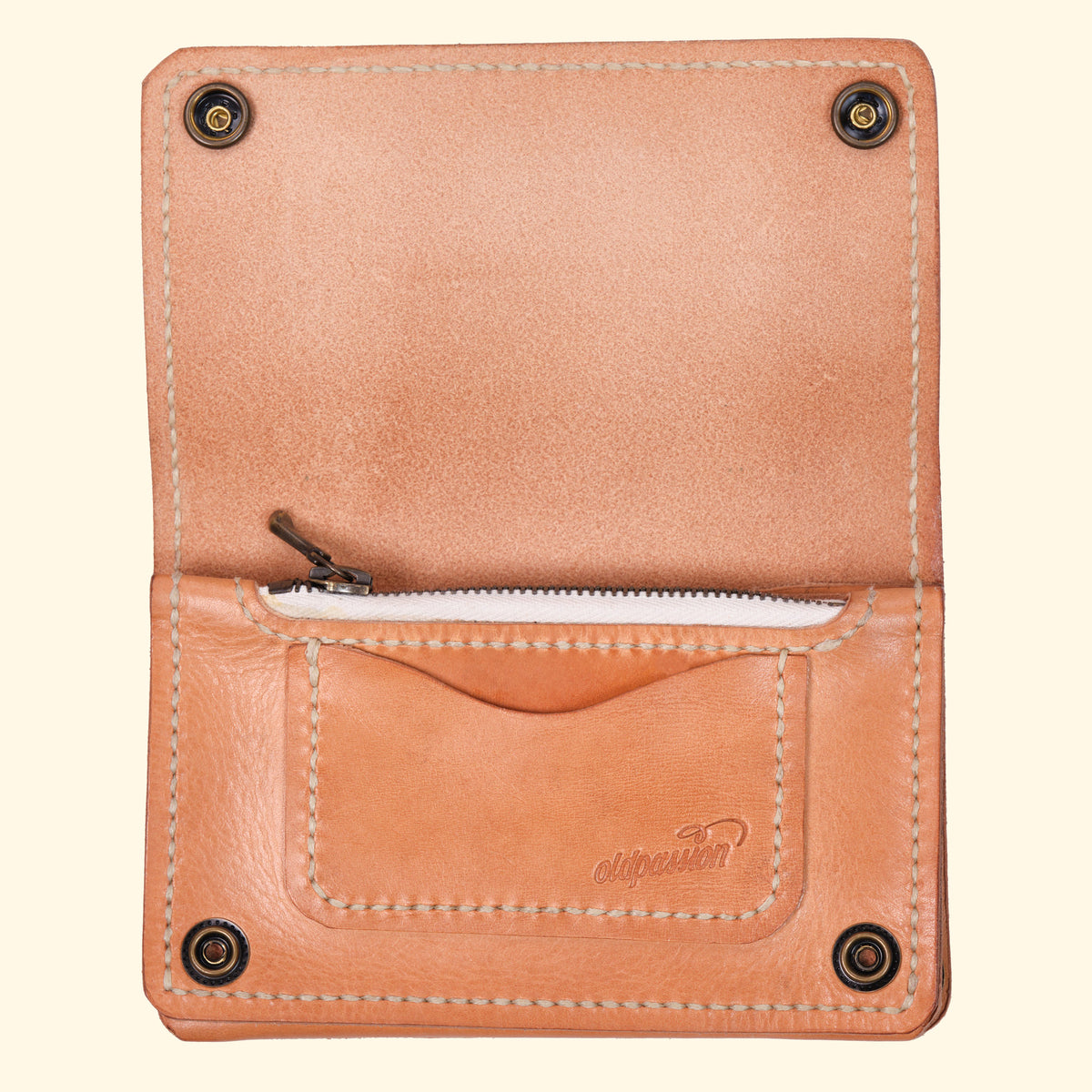 Trucker-Wallet-Extravagantes-Leder-Portemonnaie-nature-Leder-antique-hardware-oldpassion-from-prison-with-love-Vorderseite-geöffnet