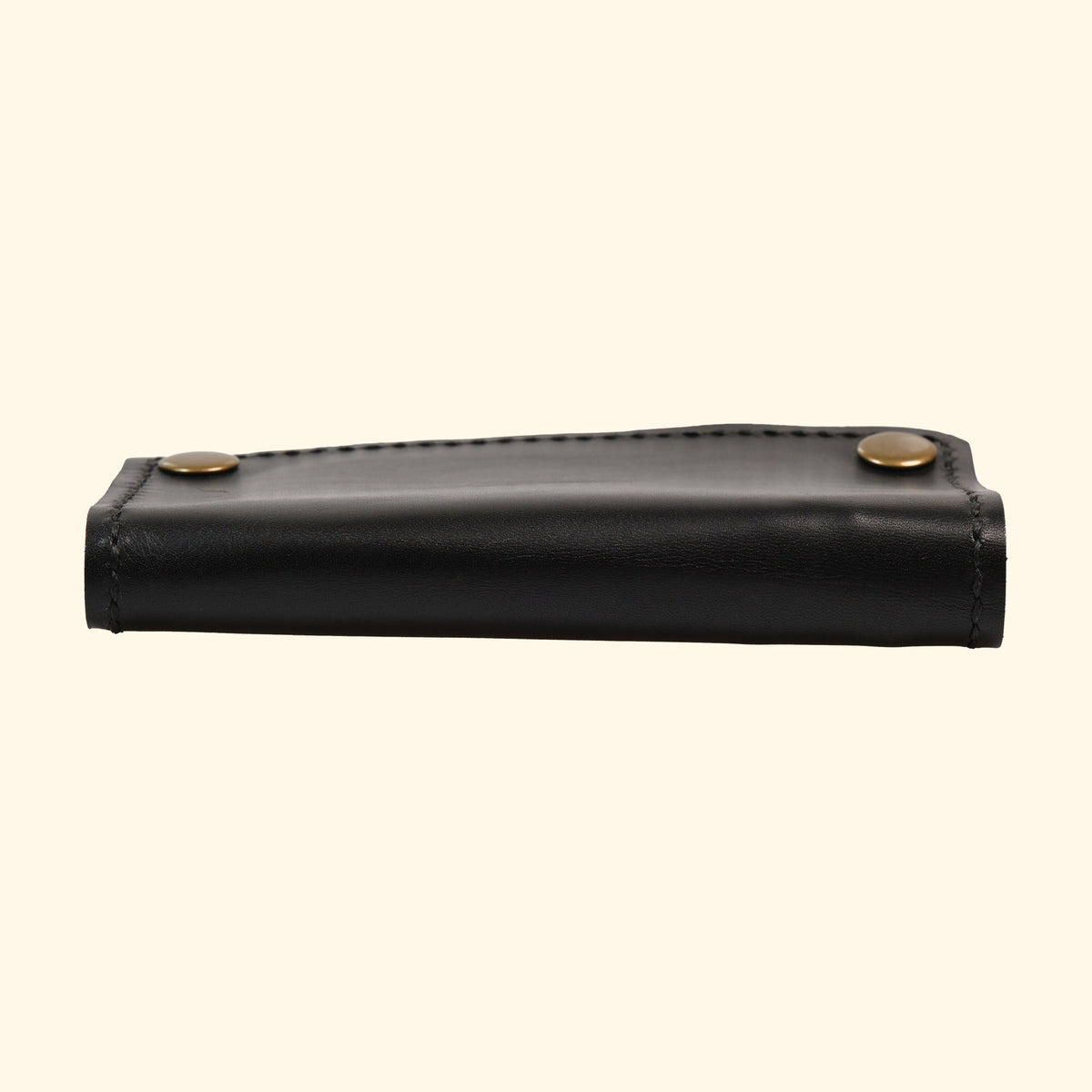 Trucker-Wallet-Extravagantes-Leder-Portemonnaie-schwarz-Leder-antique-hardware-oldpassion-from-prison-with-love-Seitenansicht-hinten