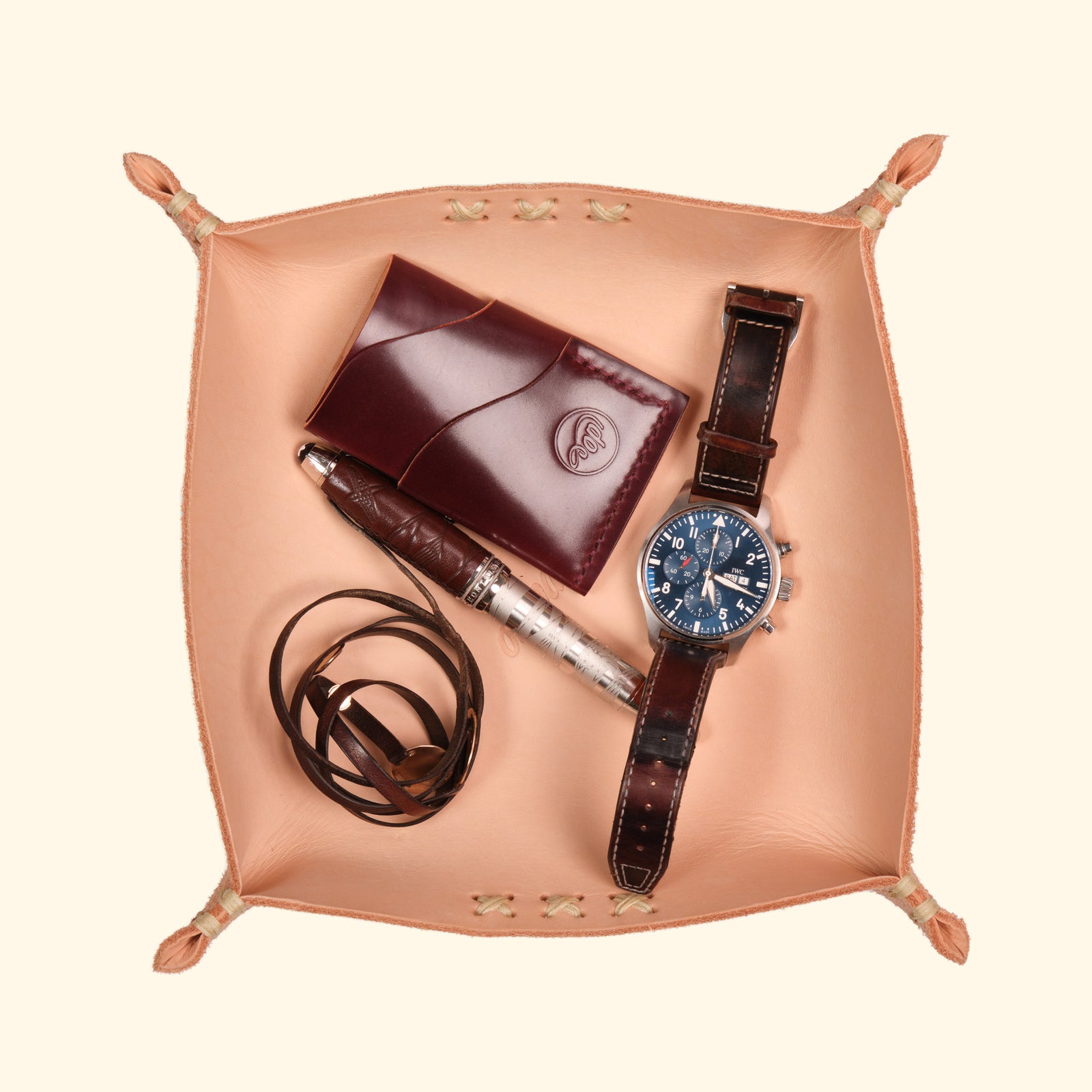 op leather tray • Taschenleerer quadratisch • Schale für Aufbewahrung aus Leder