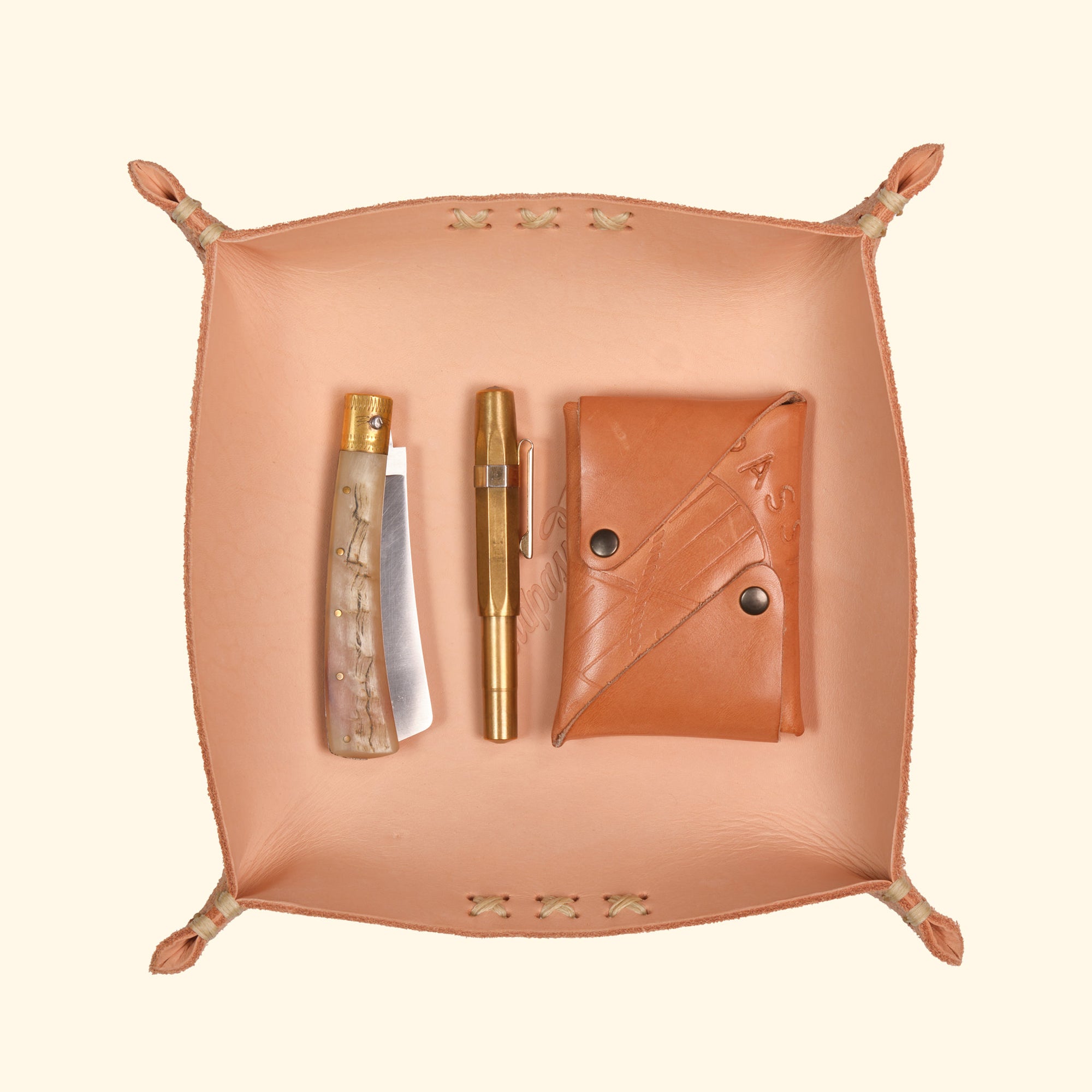 op leather tray • Taschenleerer quadratisch • Schale für Aufbewahrung aus Leder