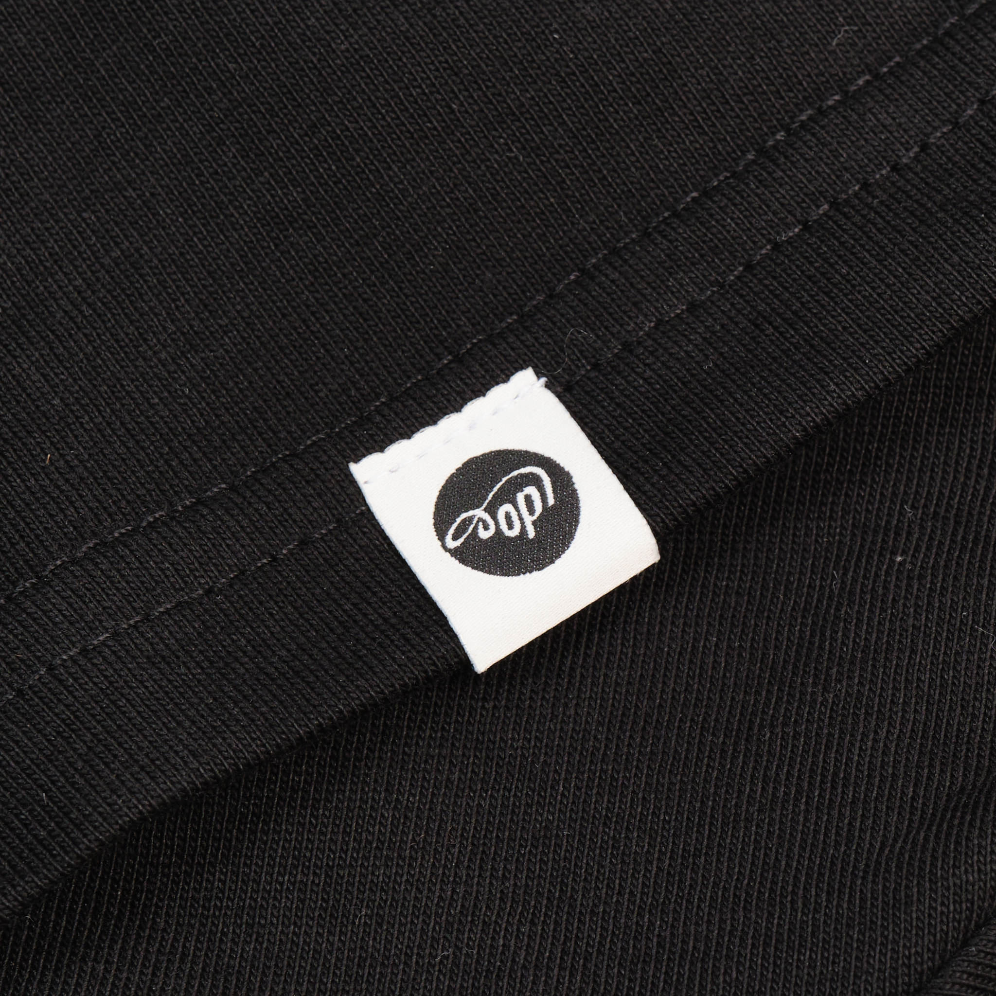 «Memento-Mori / Ergo Bibamus!» T-Shirt